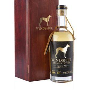 Windspiel »Premium Dry Gin Reserve«. . Windspiel Manufaktur Hochprozentiges